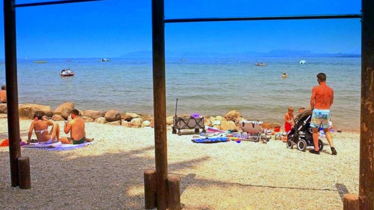 Appartamento Peschiera Peschiera del Garda Exterior photo